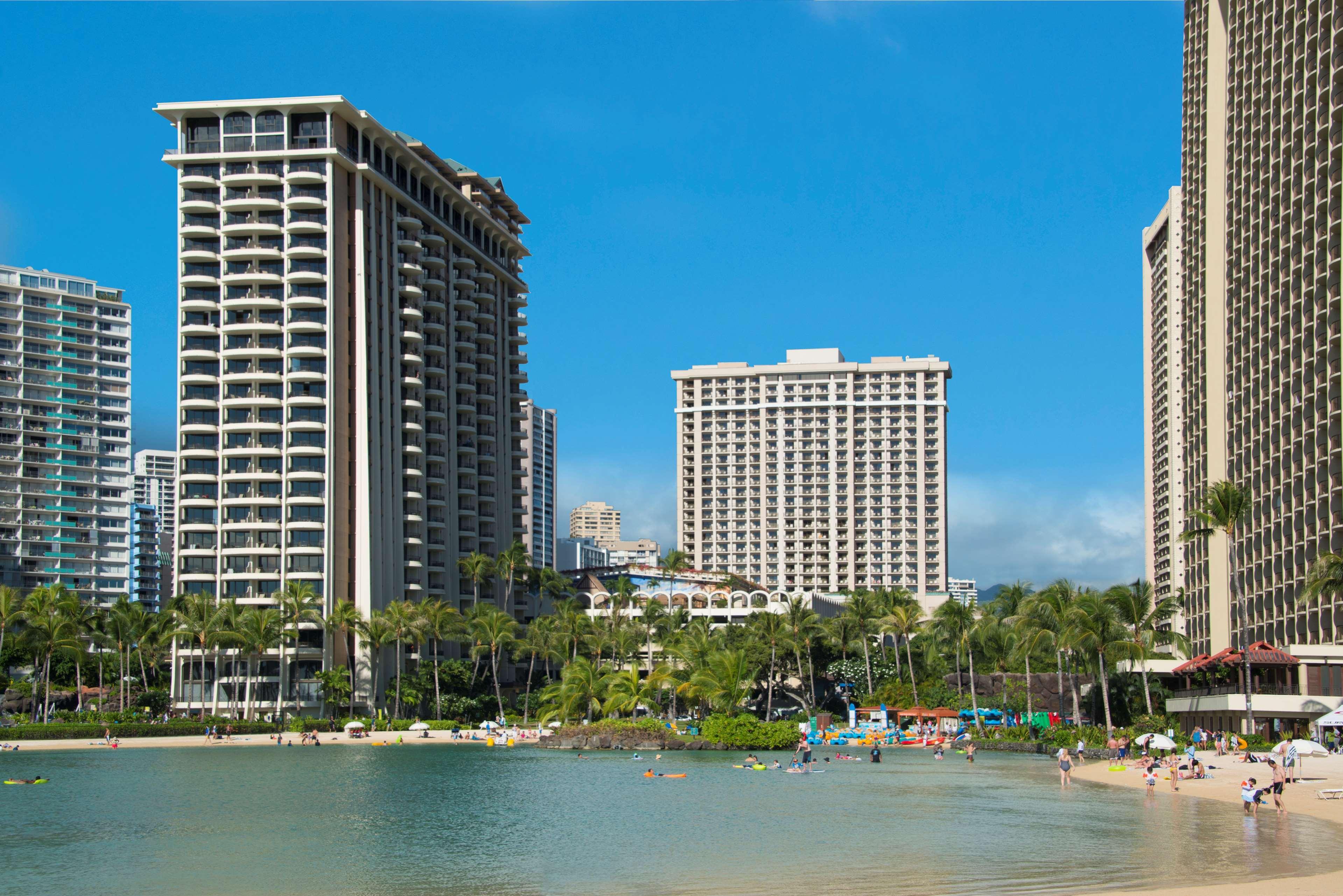 Hilton Grand Vacations Club At Hilton Hawaiian Village Honolulu Bagian luar foto