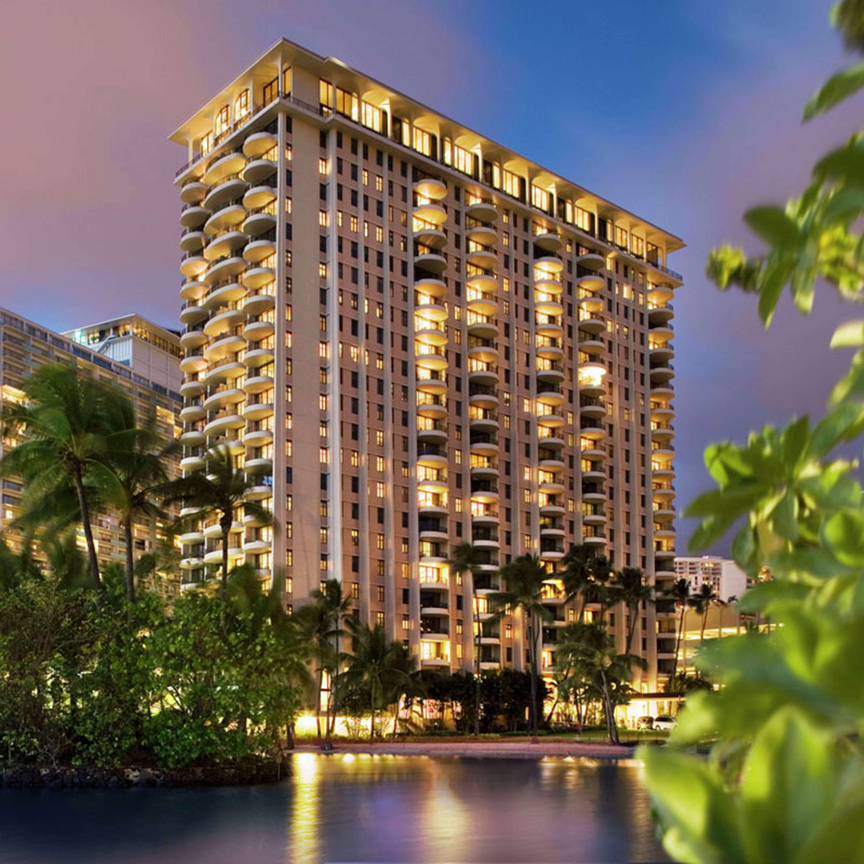 Hilton Grand Vacations Club At Hilton Hawaiian Village Honolulu Bagian luar foto